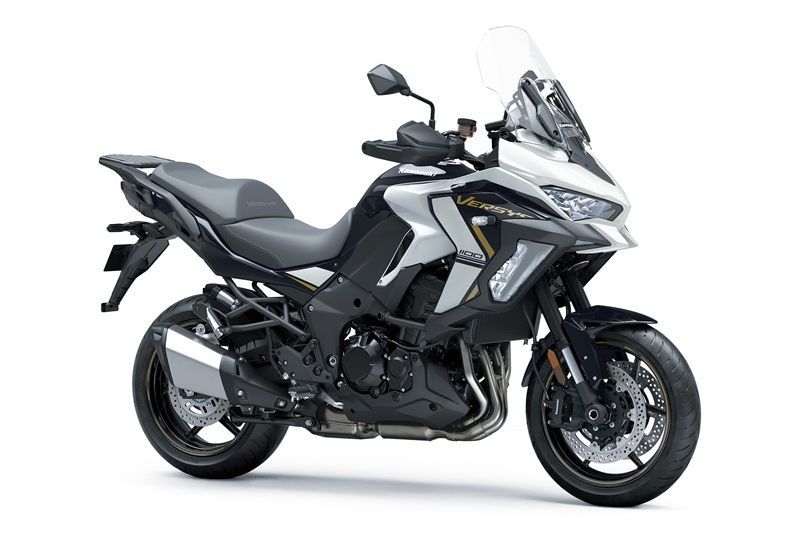 hi 25MY Versys 1100 S Studio Image 2