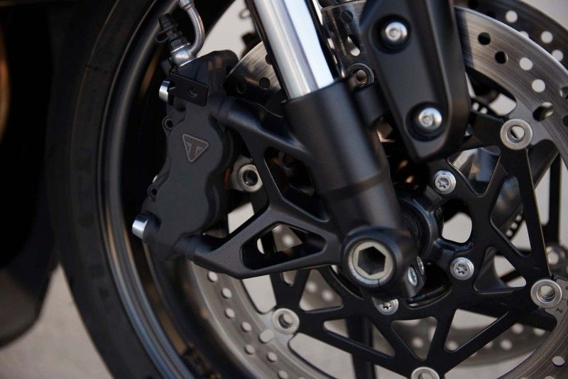 NdP Triumph Daytona660 052