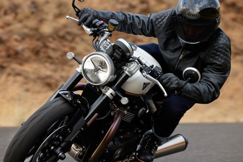 Ndp Triumph SpeedTwin1200 95