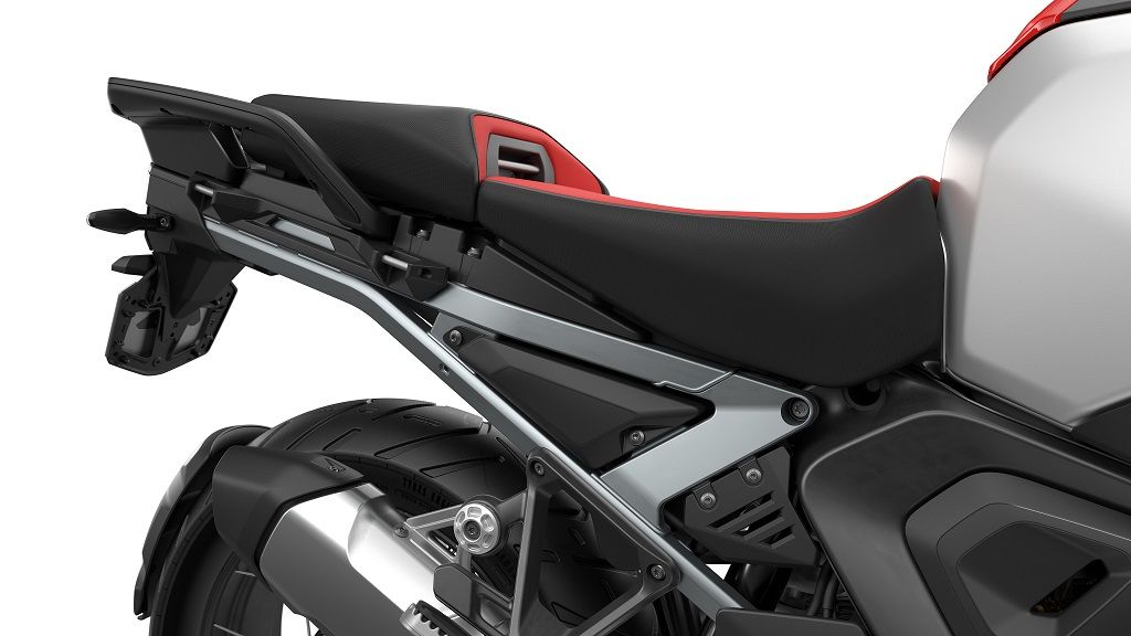 P90556774 highRes bmw r 1300 gs advent