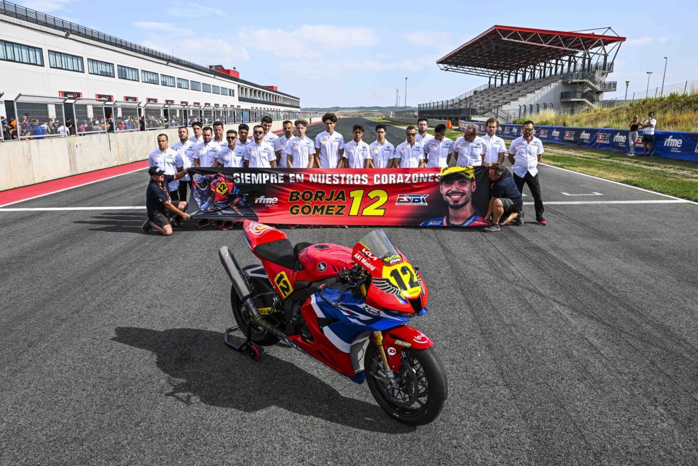 ESBK NAVARRA BORJA GOMEZ 8 1360x907