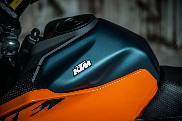 Recall KTM Duke Models 2024
