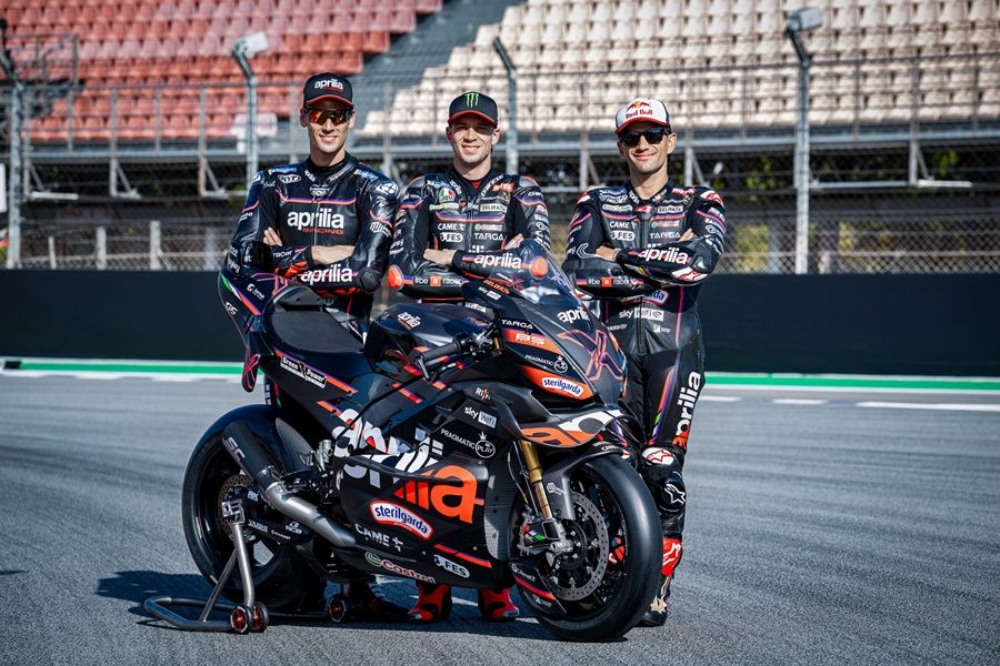 rsv4 x gp launch 04