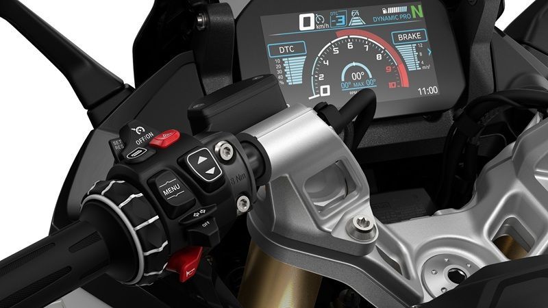 P90596264 lowRes the new bmw r 1300 r