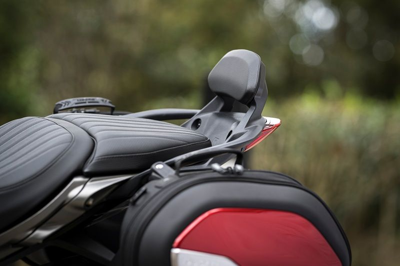 06 MY25 DUCATI XDIAVEL V4 ACCESSORIZED 46 UC816852 High