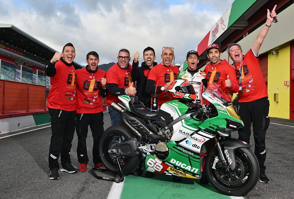 PANIGALEV4 PRODUCTION BIKE 3 UC856240 Low