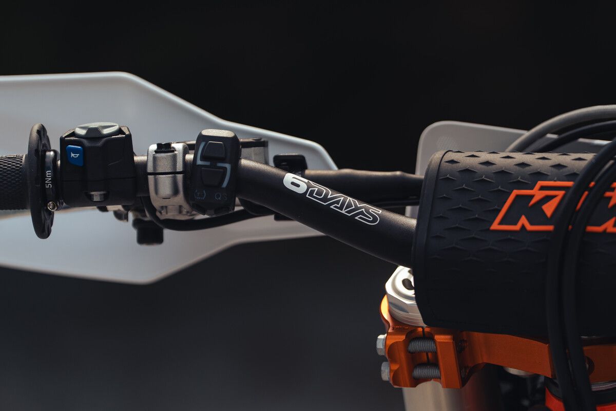 707476 MY26 KTM 450 EXC F 6DAYS KTM EXC 6DAYS DETAILS