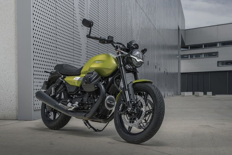03 Moto Guzzi V7 Sport