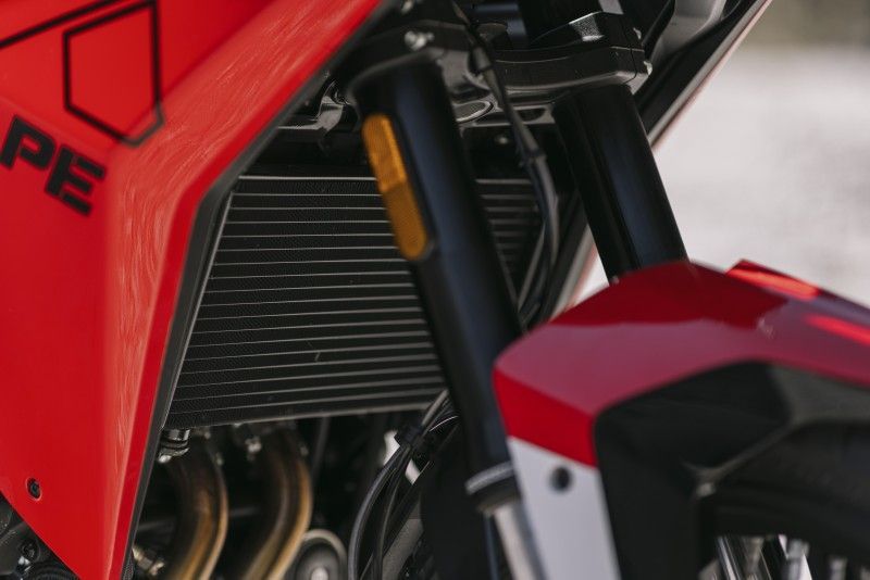 XCAPE700 MOTOMORINI 12