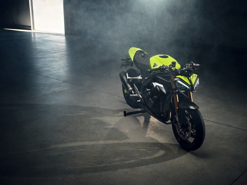 Ndp TRIUMPH STRX25 26