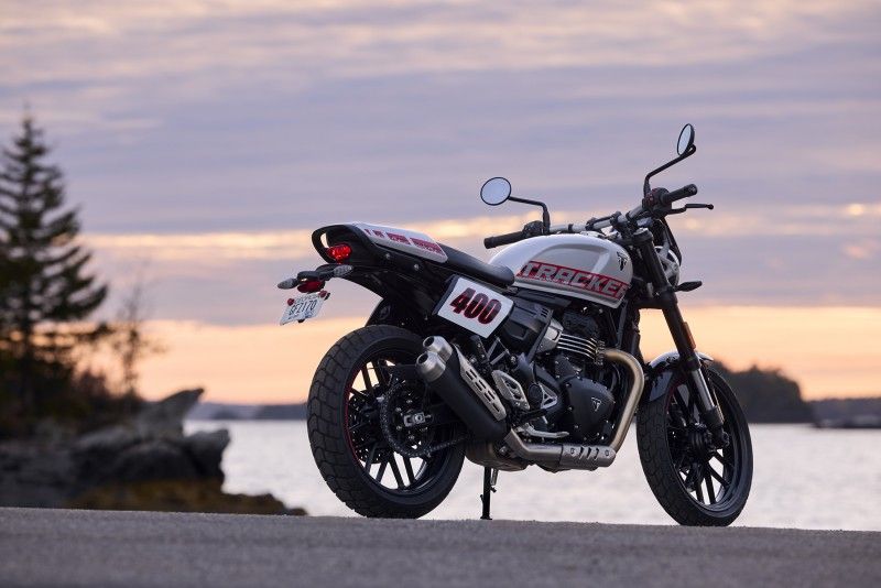 NDP TRIUMPH TRACKER THRUXTON 400 94