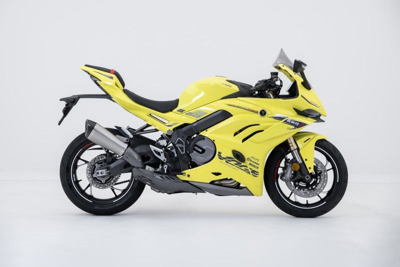 VOGE RR660S studio 03