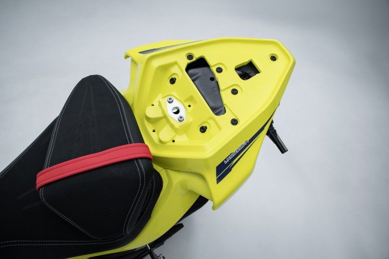 VOGE RR660S studio 10