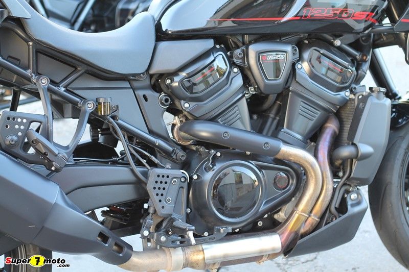 HD ST 61S