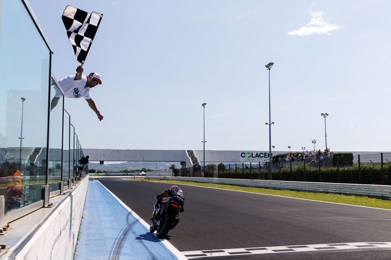 01 Race of Stars FinishRID