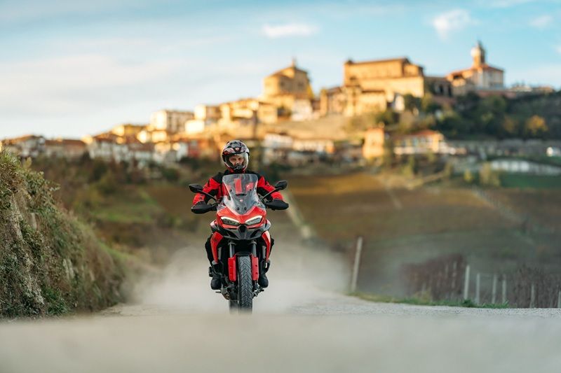 MY25 MULTISTRADA V2 DYNAMIC 22 UC732485 High