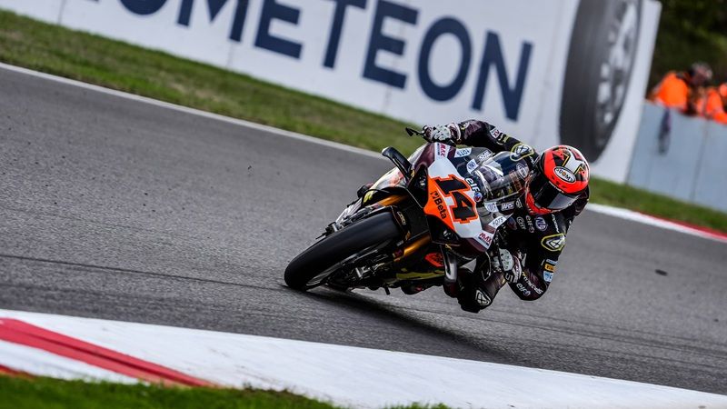 50899 R9 JDR WSBK ACTION