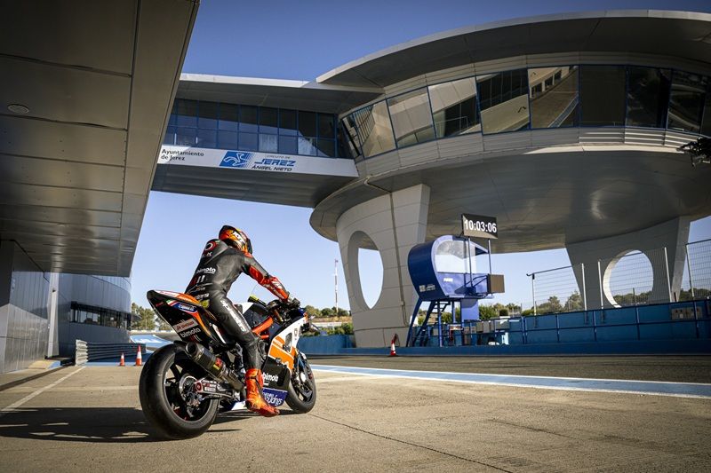 hi 00 Test Jerez WorldSBK 2025 Day 1 Fores DSC 2018 001