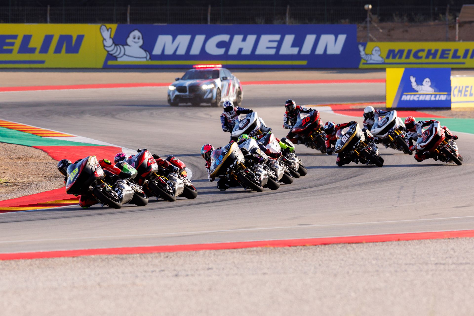 R05 ARA Action Race 2 02