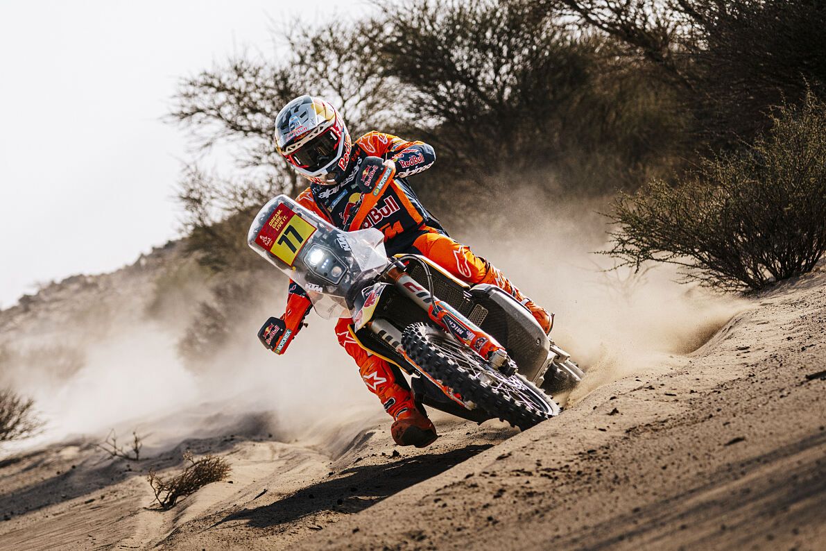 2 ss11 Dakar26 edophoto IrinaPetrichei 35329