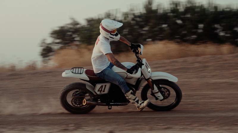 NDP TRIUMPH TAMARIT 21