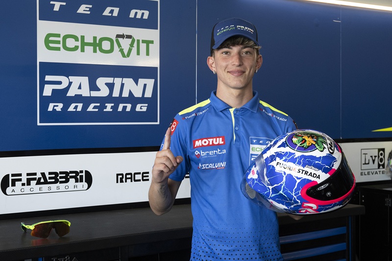 key 735Poleman Moto4 Cristian Borrelli
