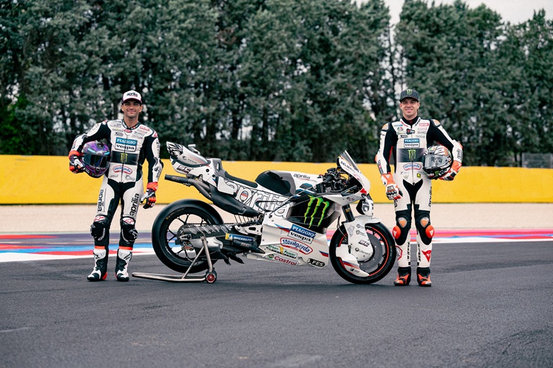apriliaracing perlabiancalivery 2026 02