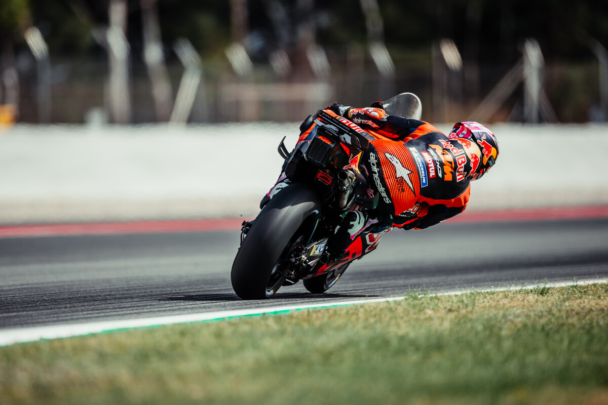 752385 Enea Bastianini Red Bull KTM MotoGP RC16 Circuit de Barcelona Catalunya ESP 18 05 2026 5 MotoGP IRTA Test 2026 Barcelona ESP