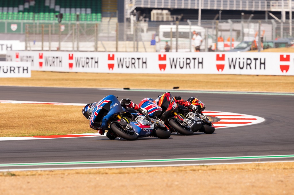 BWC Round04 Action Sunday 13
