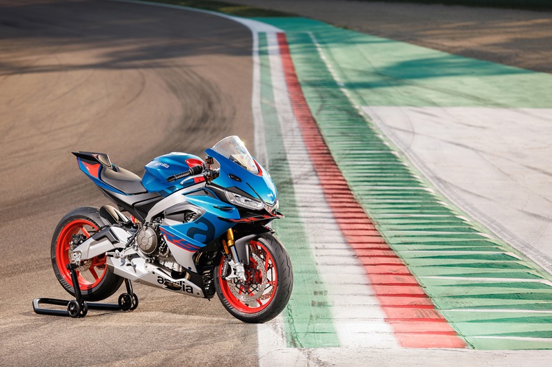 02 aprilia rs 660