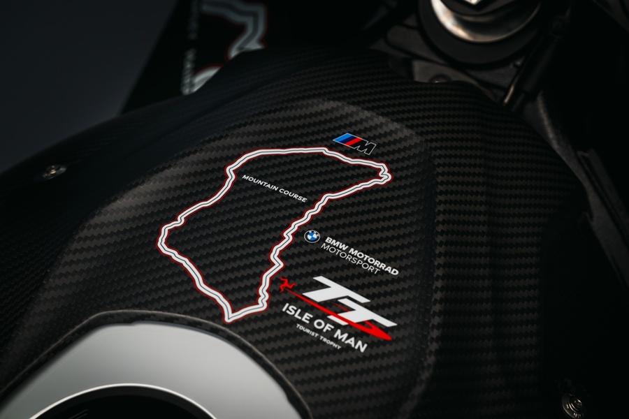 P90640685 lowRes bmw m 1000 rr limite