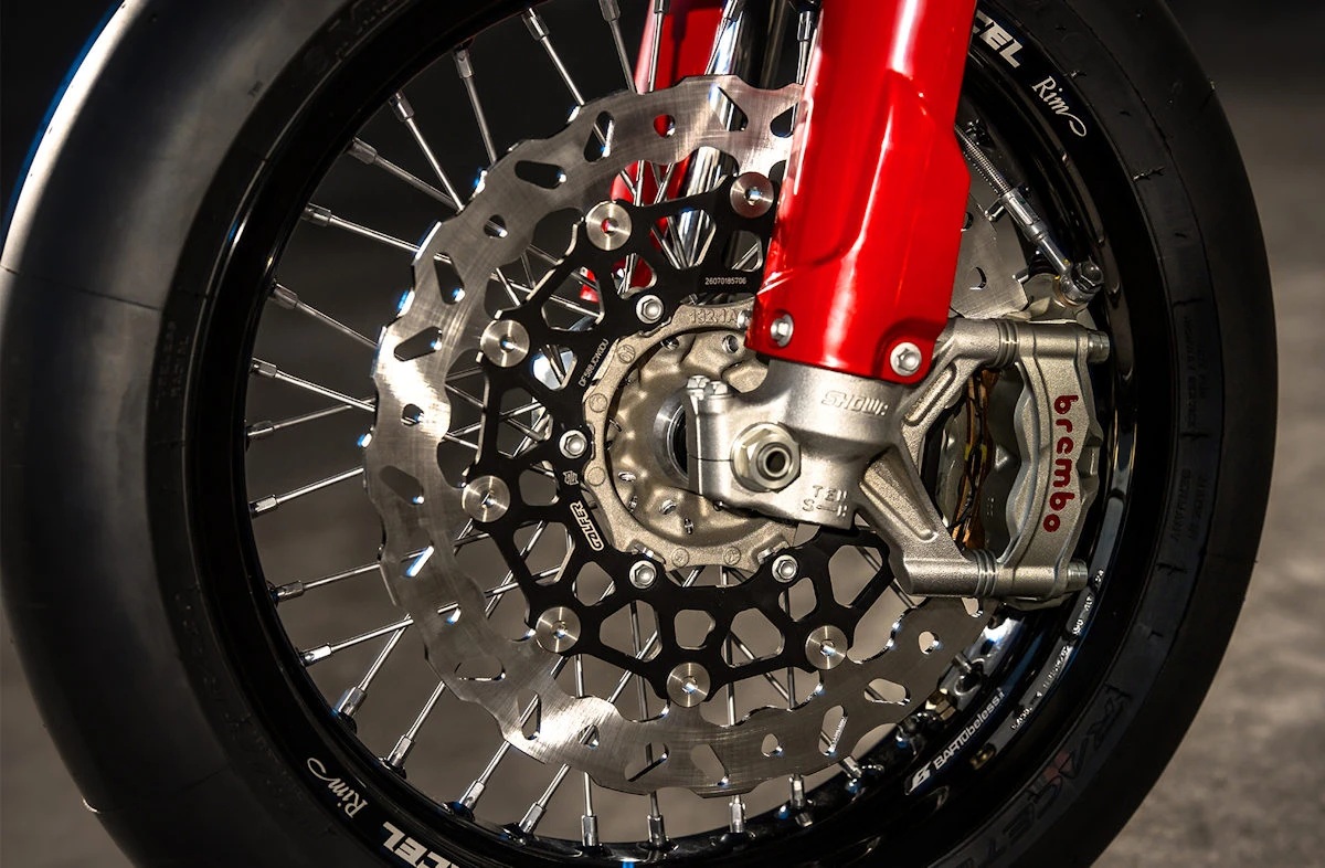Ducati Desmo450 SM 1