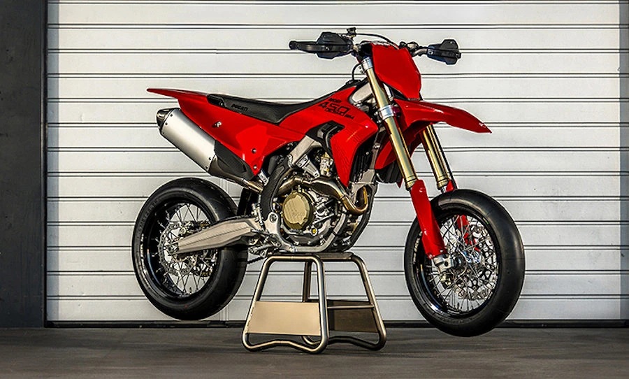 Ducati Desmo450 SM 3
