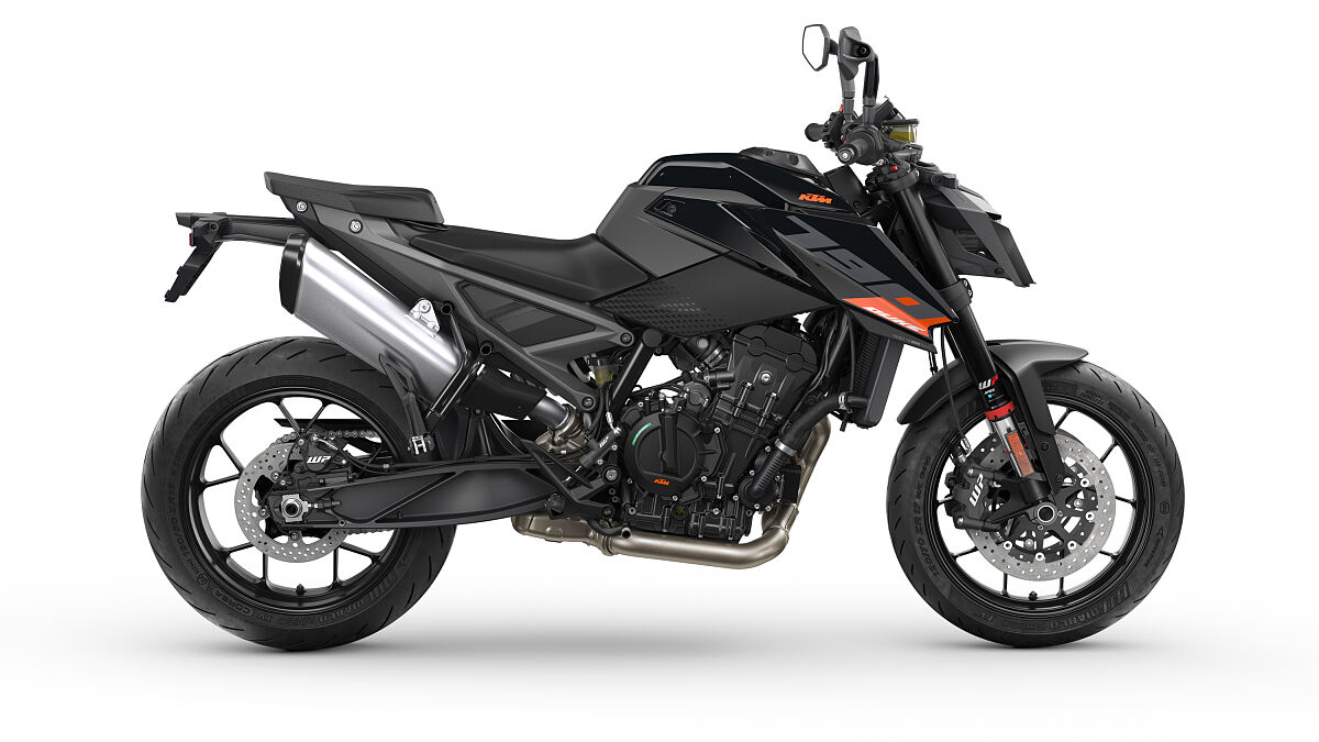 MY27 KTM 790 DUKE 18