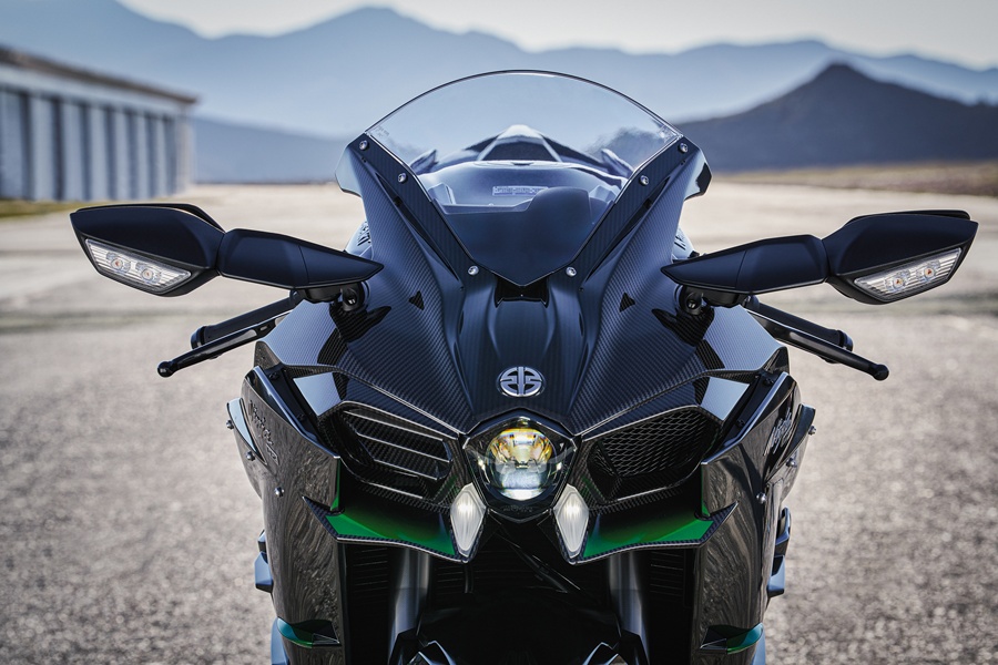 hi 27 ZX1002X 320 GY1 LA 01 C