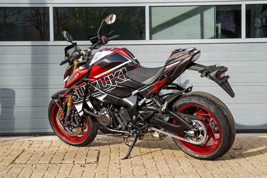 GPGrafix GSX S1000 3 1024x683