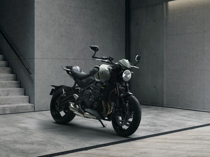 NDP TRIUMPH TRIDENT660 53
