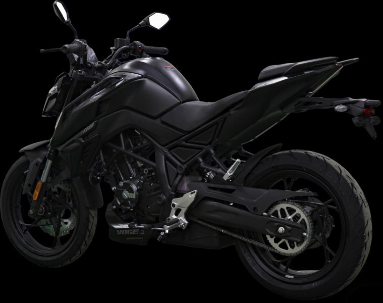 Voge 125RS estudio 5