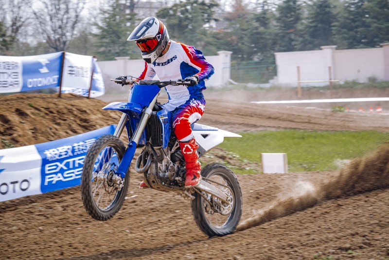 MX250 OUTSIDE 202603 116