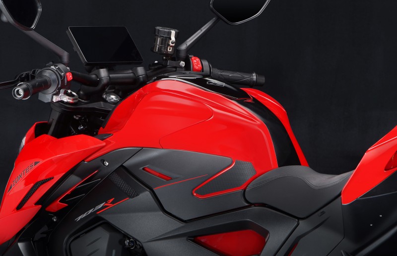 Zontes703R Detalles 3