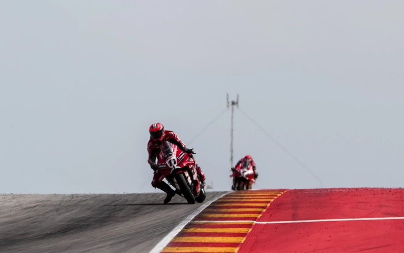 56368 JDR R06 2026 Action