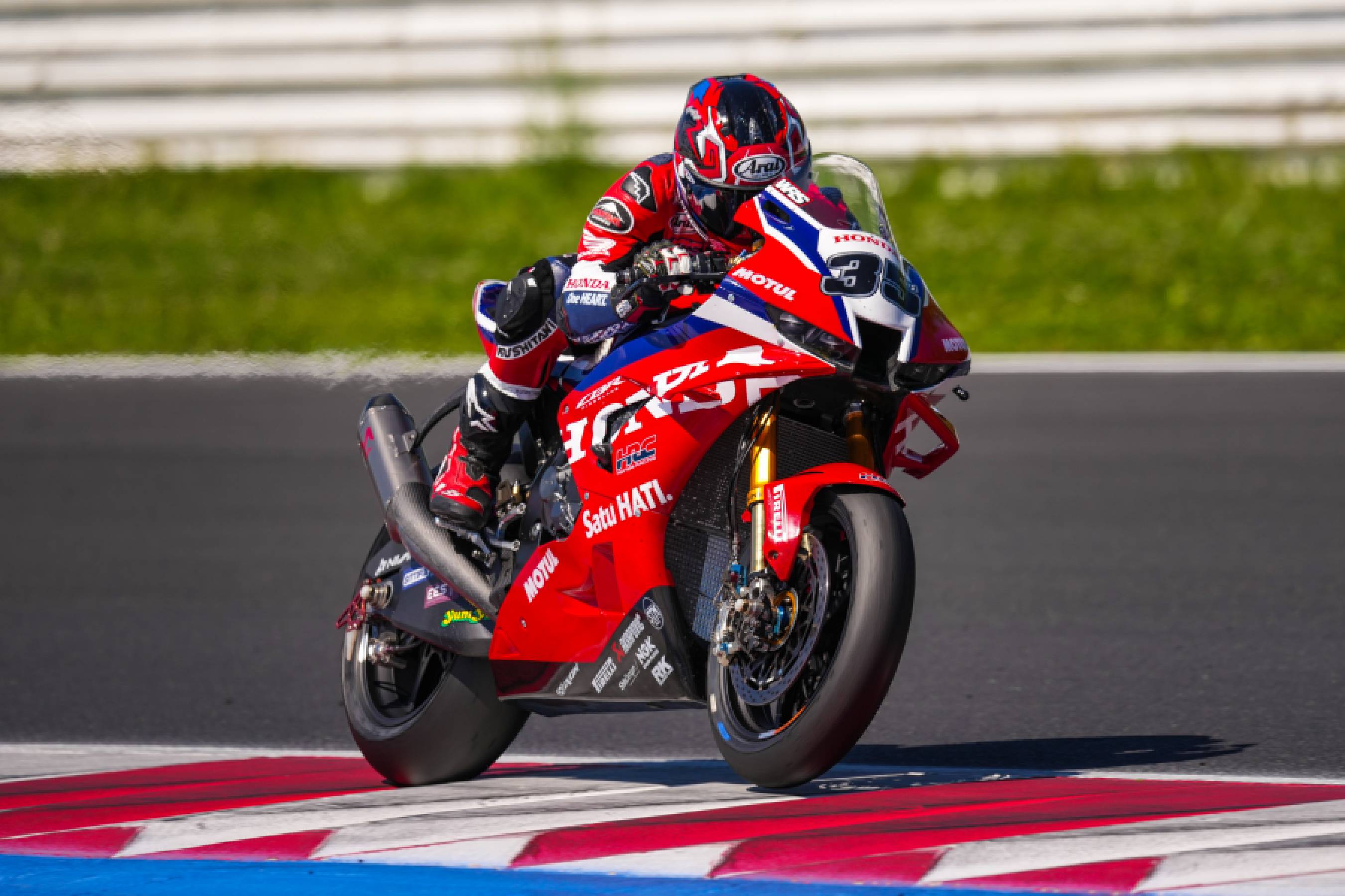 CHANTRA MISANO TEST 13 large