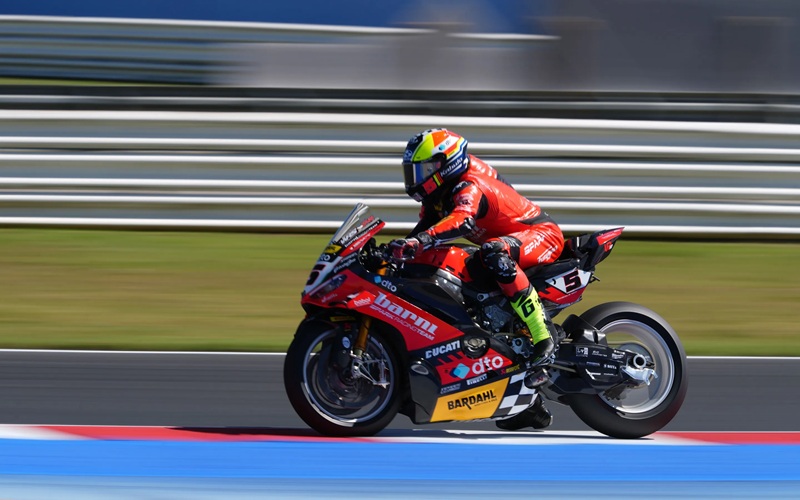 50766 JDR R07 2026 Action