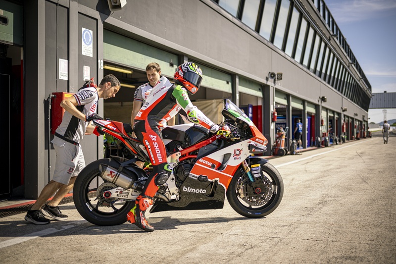 hi 00 Misano Test WorldSBK 2026 Bassani NZ9 7580 001
