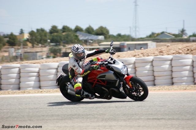diavel201
