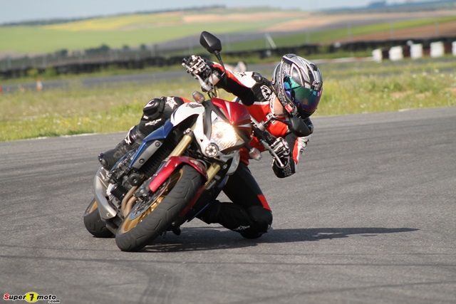 CB1000Racc 091