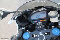CBR1000RR2012_Est_13