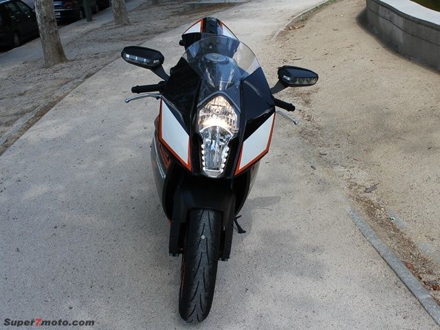 ktm RC8R008
