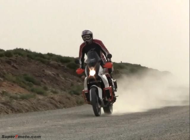 KTM V02