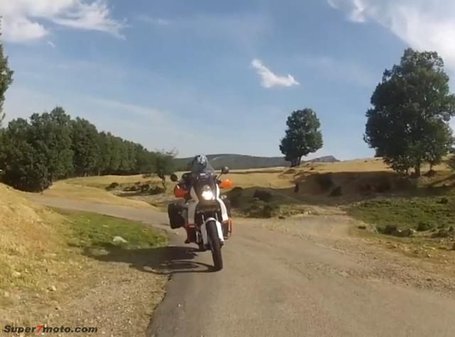 KTM V04